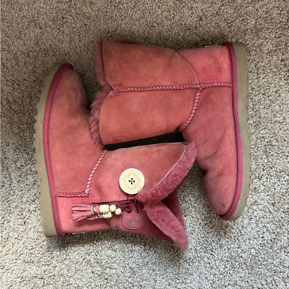 Women’s Hot Pink Ugg Bailey Boots Size 6 |F1